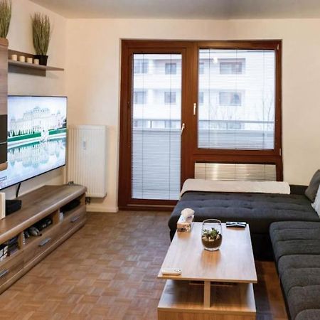 Default Millenium Apartment Виена Екстериор снимка